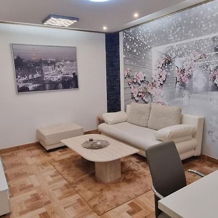 Apartman Croatea Zagreb Exterior foto